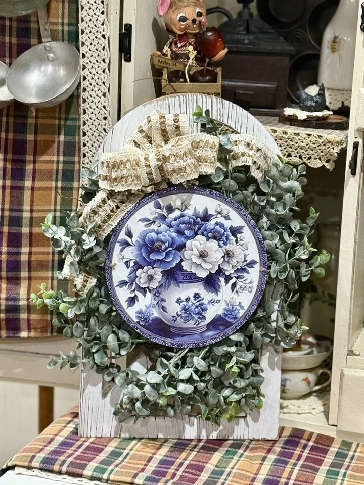 Arco de pared de madera estilo vintage, decoración, chintz azul, blanco, 10x17”, hecho a mano Foto 4 de 4