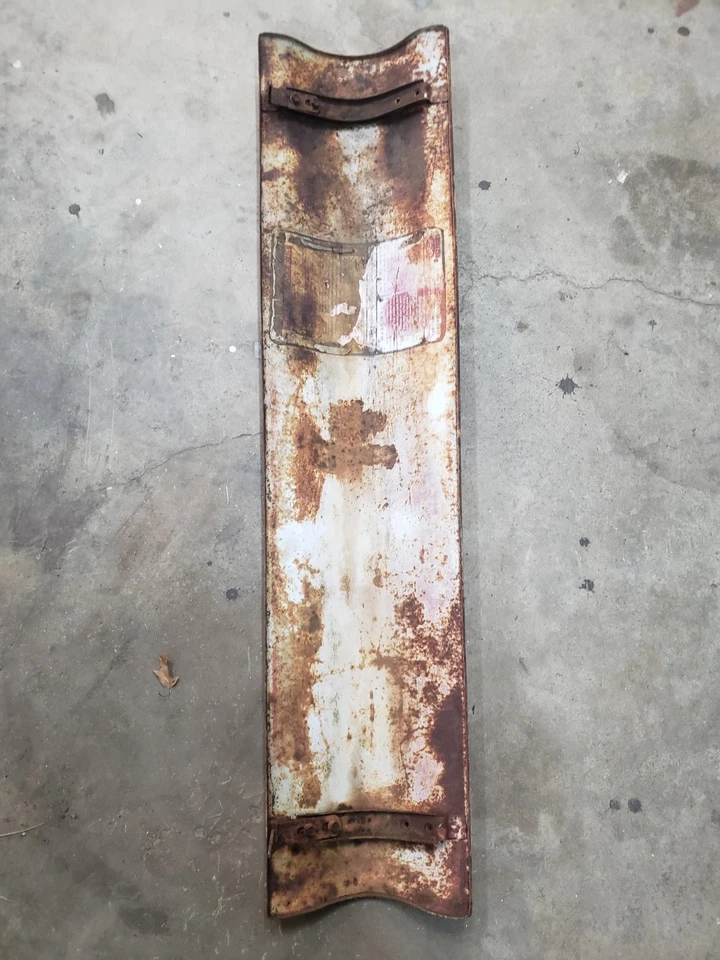 Ford Tractor 601-641-801-841-861 Hood Top Center Door Panel - Image 4 of 4