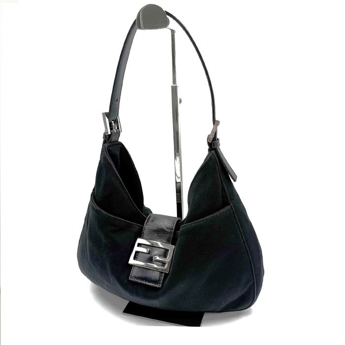 RARE FENDI Mamma Bucket Shoulder Bag Black Logo Bucket Bag i0419dq003