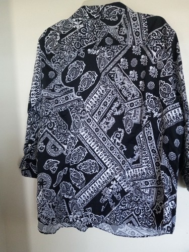 Chaps No Iron Womens Black Paisley Shirt Top Blouse Sz 2X - Picture 3 of 3