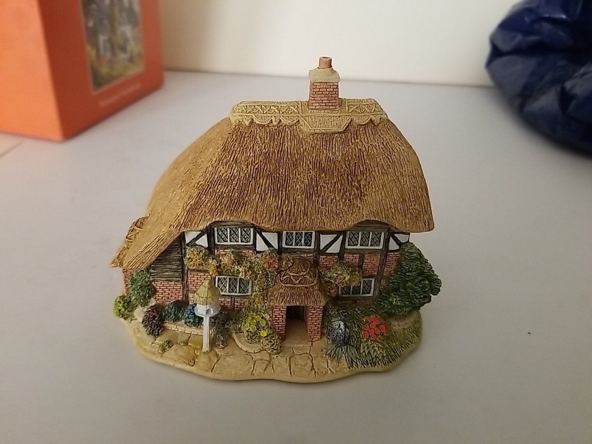 Lilliput Lane 