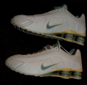 nike shox 2004