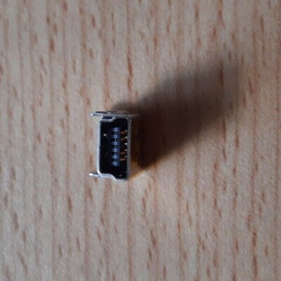 GSN Electronics 47MFS9L-B-R60 USB B type mini female *1 Stück* *NOS*
