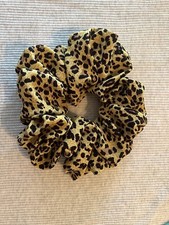 Large Cheetah Scrunchie / Stretchy / A Lot Of Hair / Thick Hair