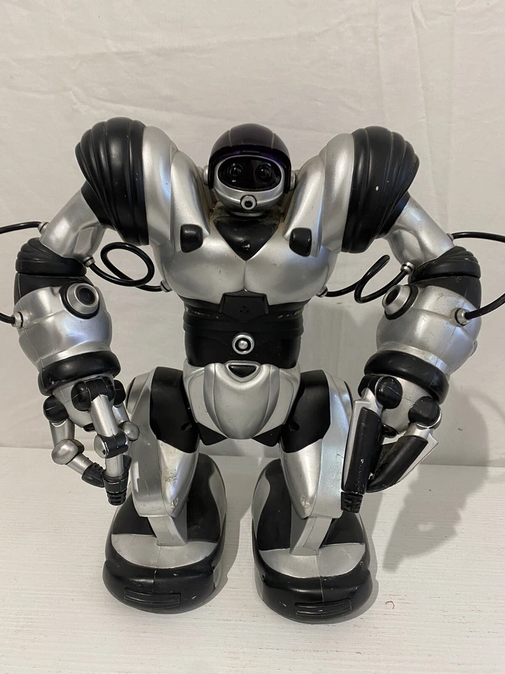 Robosapiens Nero E Grigio Senza Telecomndo - Immagine 2 di 4