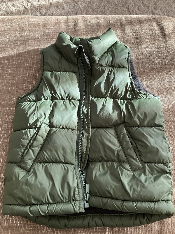 Toddler Unisex Puffer Vest Old Navy Dark Green Barely Used Size 3T Great Cond.