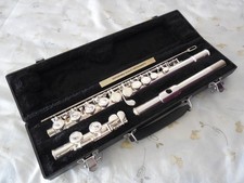 Giardinelli by Haynes GFL300 Top Student Flute Reconditioned Ready to Play