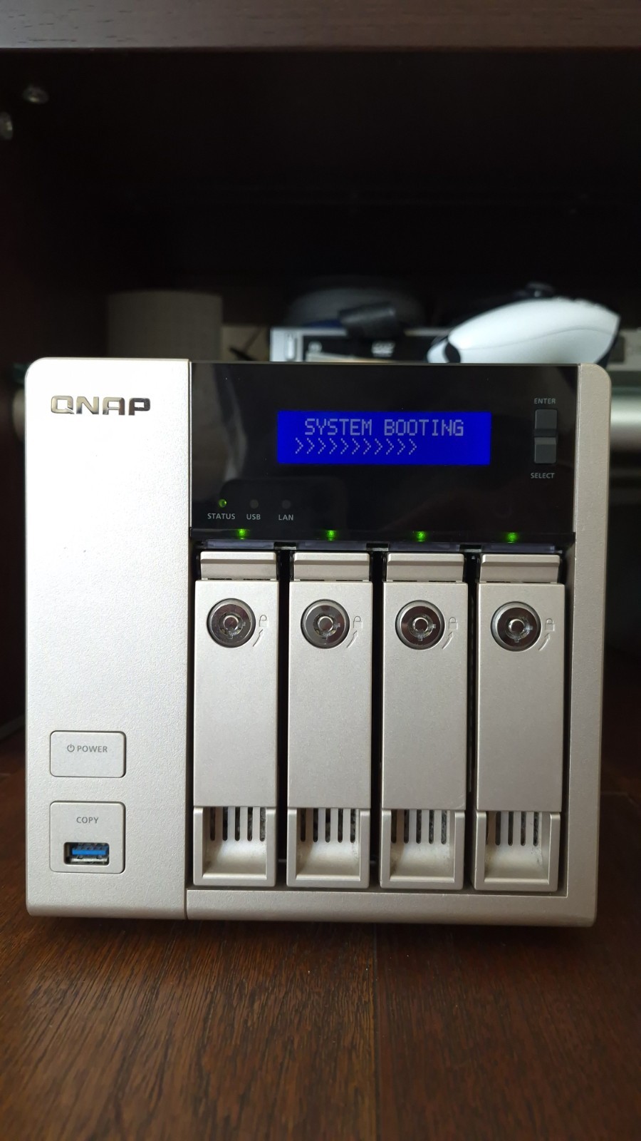 NAS QNAP 4-Bay TVS-463 🖥️
