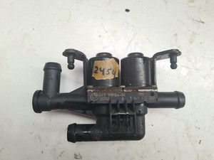 BMW 5er F11 520d  Heizungsventil Wasserventil   9119164    (00)