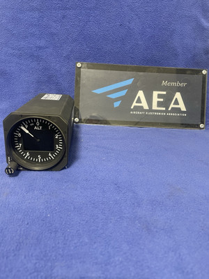 RVSM AIR DATA DISPLAY W/ ENCODING OUTPUT W/ MODS P/N AD32.32.53F.28.1.RA