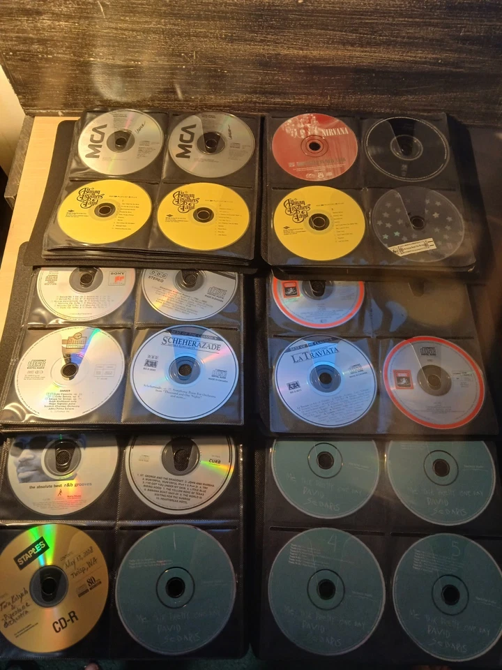 Huge CD Collection Over 280 Cds Rock Punk Christmas Classical With Zip Up Cases Foto 4 de 4