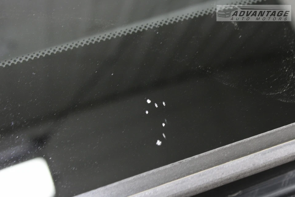 Infiniti QX70 2015-2017 techo corredizo superior techo corredizo ventana vidrio y motor y pantalla OEM Foto 4 de 4