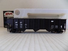 AAR 70TON 9 PANNEL HOPPER CAR W FOR; PENN CENTRAL RR. BY; ATLAS PO RTR NOS
