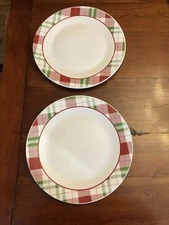 Set Of 2 Royal Norfolk Christmas Holiday Red & Green Tartan Plaid Dinner Plates