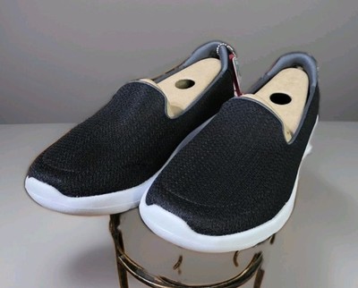 Sketchers Performance Go Walk Joy Womens Shoes Size 8