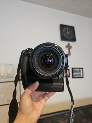 Olympus OM-D E-M1 Mark II 20MP Systemkamera Schwarz Shutter Count  nur 6.262 !