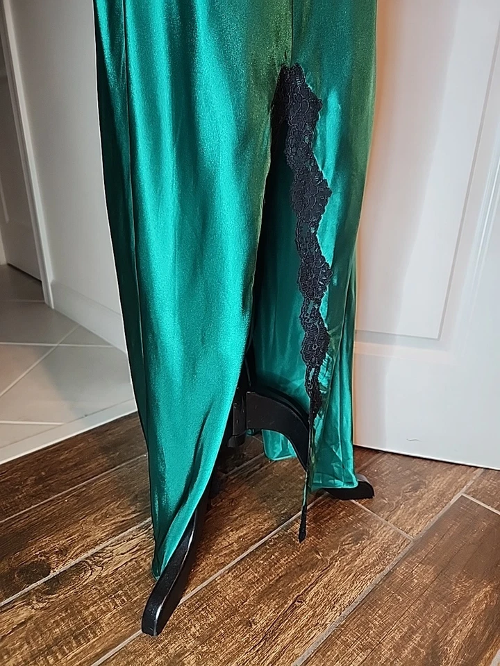 Conjunto de Vestido Victoria's Secret Robe 2 Peças Longo Feminino Esmeralda Verde Cetim Renda M/G - Imagem 4 de 4