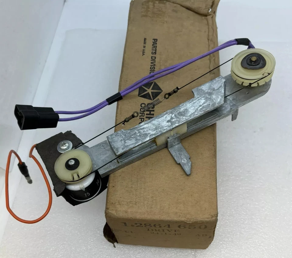 Chrysler New Yorker 300 Newport 1968 potenciómetro de control de temperatura automático 286450 nuevo de stock Foto 2 de 3