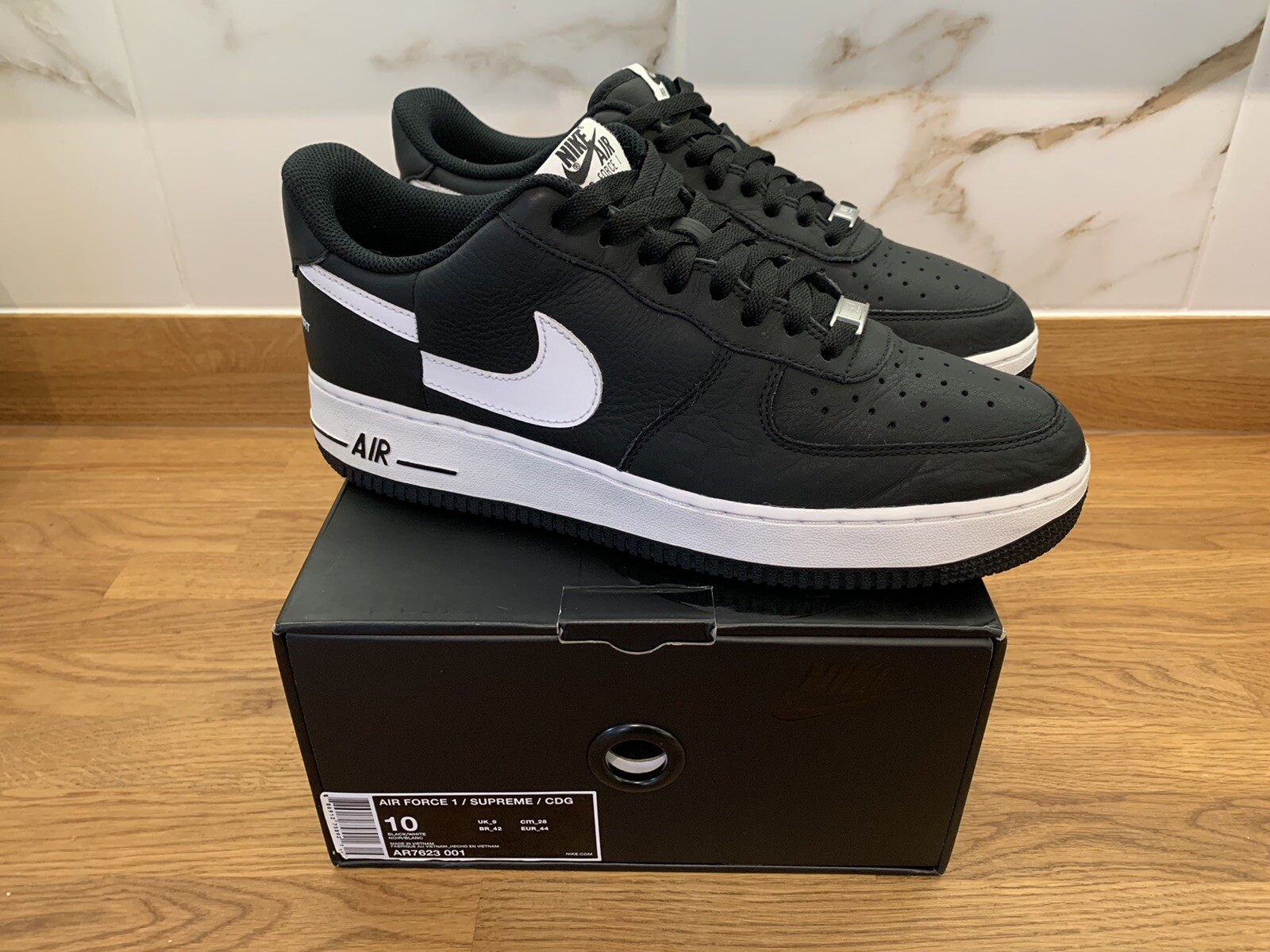 supreme x comme des garcons shoes