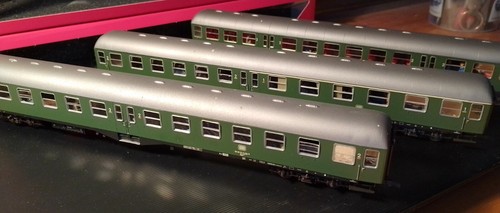 ADE H0 Personenwagen Bym421 / ABym411 / Bnb716 / Figuren / Beleuchtung DC - Bild 2 von 7
