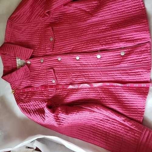 Susan Bristol Quilted Pointed Collar Mid Length Snap Closure Jacket Size M NWOT - Picture 3 of 6