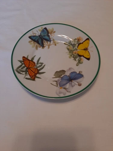 National Wildlife Federation AMERICAN BUTTERFLY PATTERN Saucers 6.25”