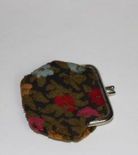 VTG Unbranded Small Upholstered Kiss Clasp Coin Purse Brown Red Pink Green Lined