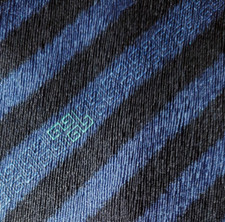 GIANNI VERSACE ~ MENS SILK DRESS TIE ~ BLUE & BLACK ~ STRIPED ~ 58"