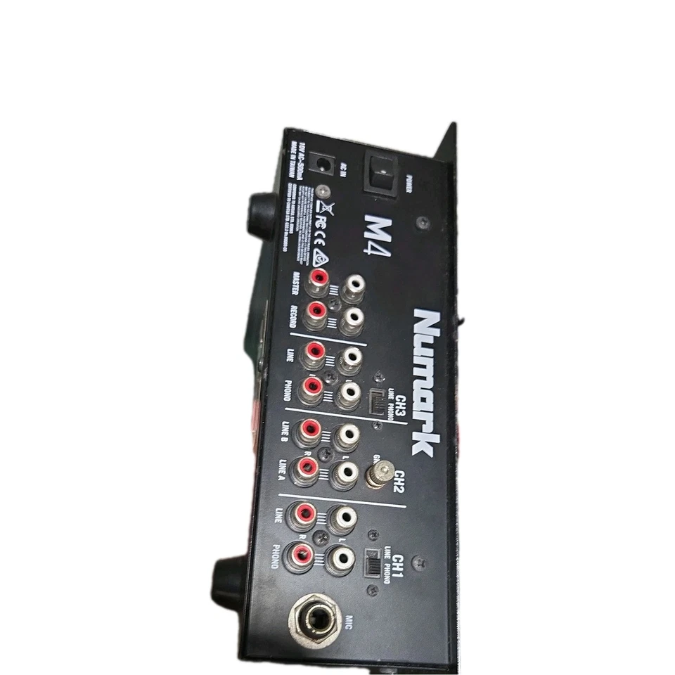 Numark M4 Black - 3-Channel Scratch Mixer - Image 3 of 3