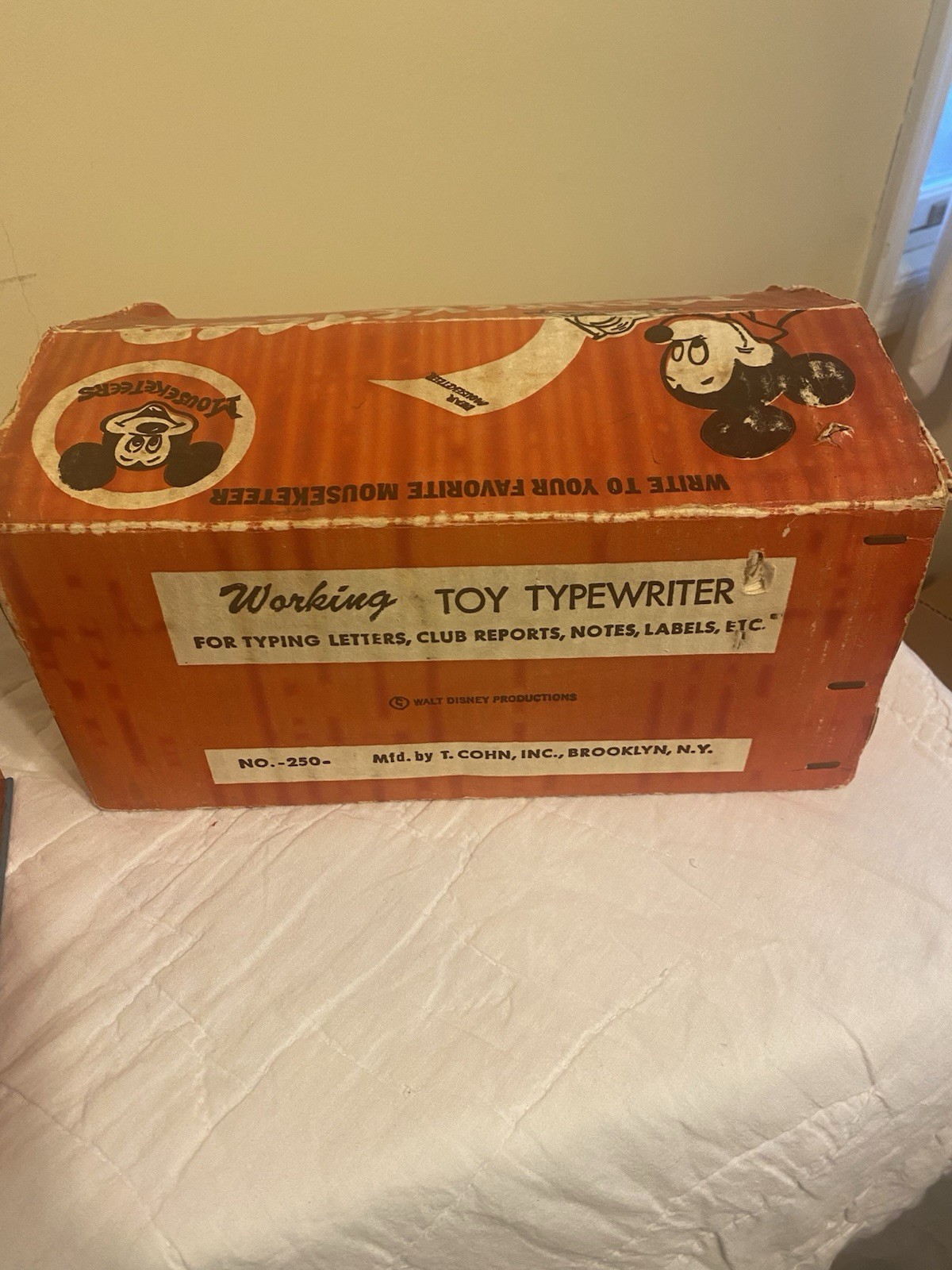 VINTAGE TIN MICKEY MOUSE FAN REPORTER FAN CLUB TYPEWRITER W BOX AND INSTRUCTIONS