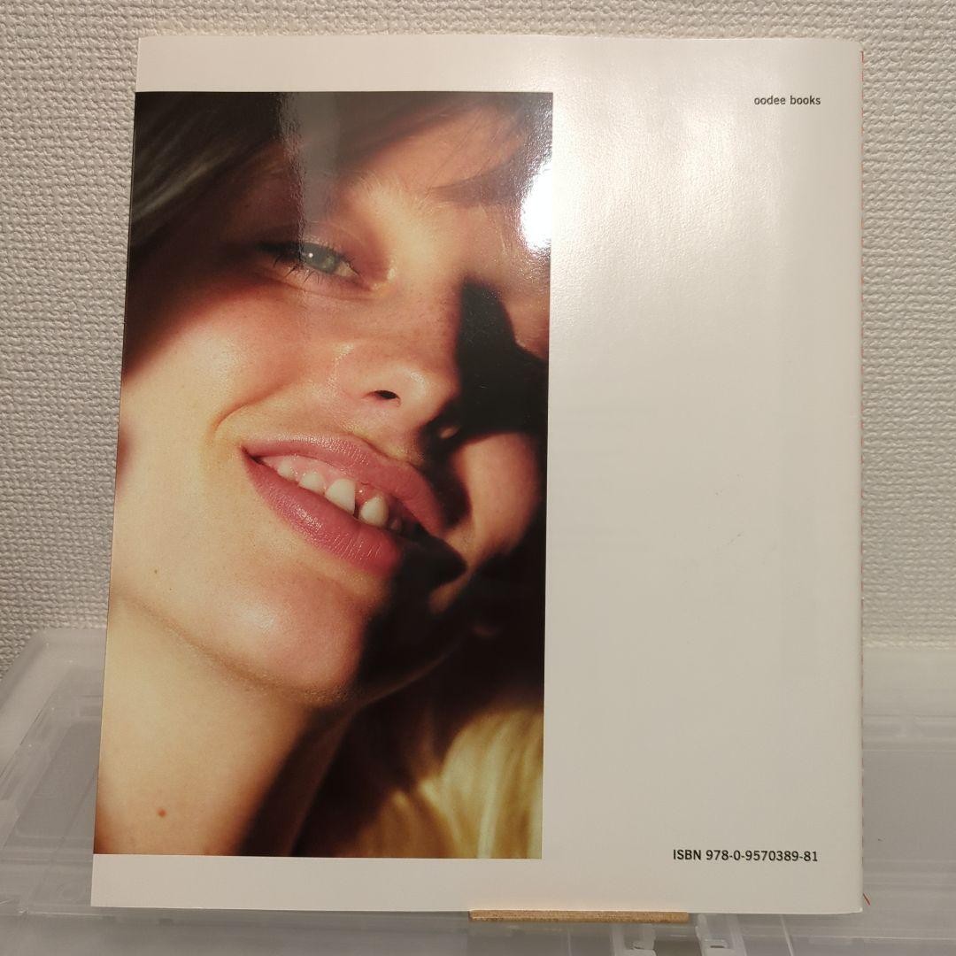 洋書 Chad Moore / Bridge of Sighs 16_08-Moore-ChapterOne1-