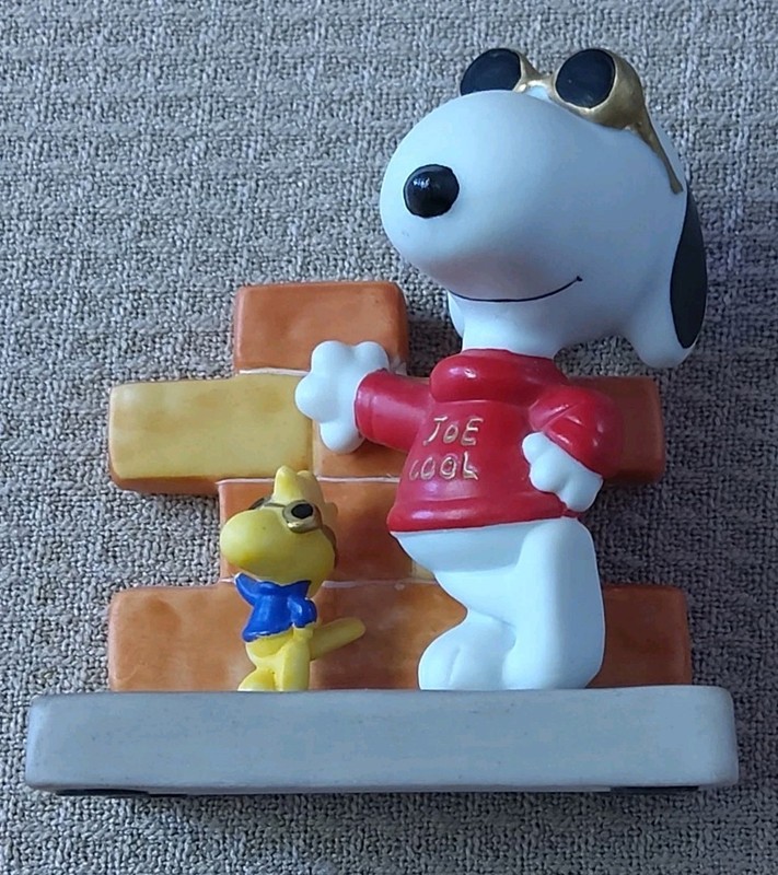 Vtg Hallmark Peanuts Gallery JOE COOL AND FRIENDS Snoopy/Woodstock Figurine