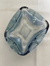 Ashtray Beautiful Atomic MCM Vintage Art Glass Decorative Coffee Table Trinkets