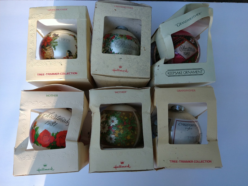 COLLECTIBLE HALLMARK  XMAS ORNAMENTS (197X/8X)  6 Mother GrandFather Satin Q