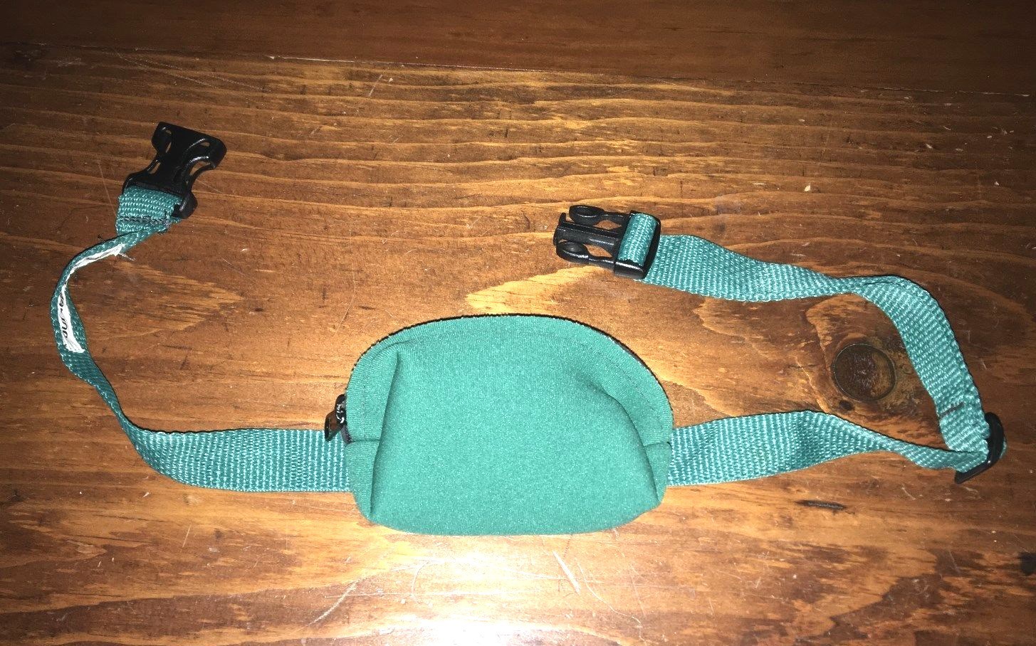 DIABETIC GREEN PUMP PACK WITH ZIPPER & ADJUSTABLE BELT FROM PUMP WEAR