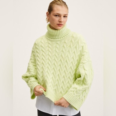 Mango Oversized Cable Knit Lime Sweater in XS NWT