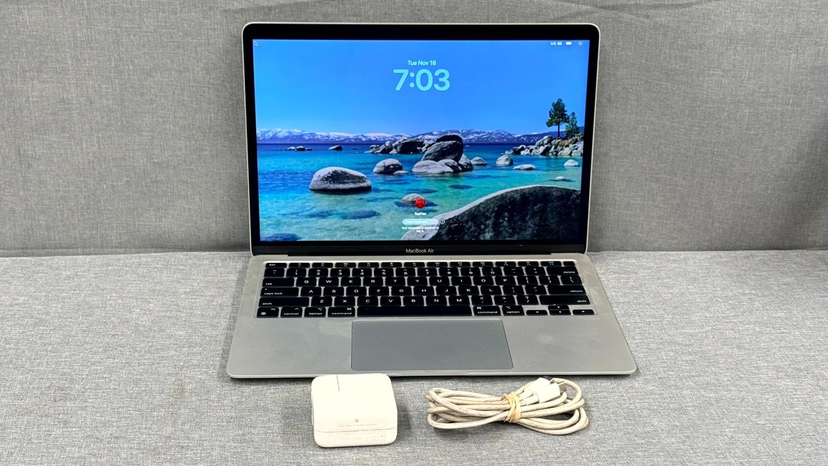 Apple MacBook Air M1 2020 13