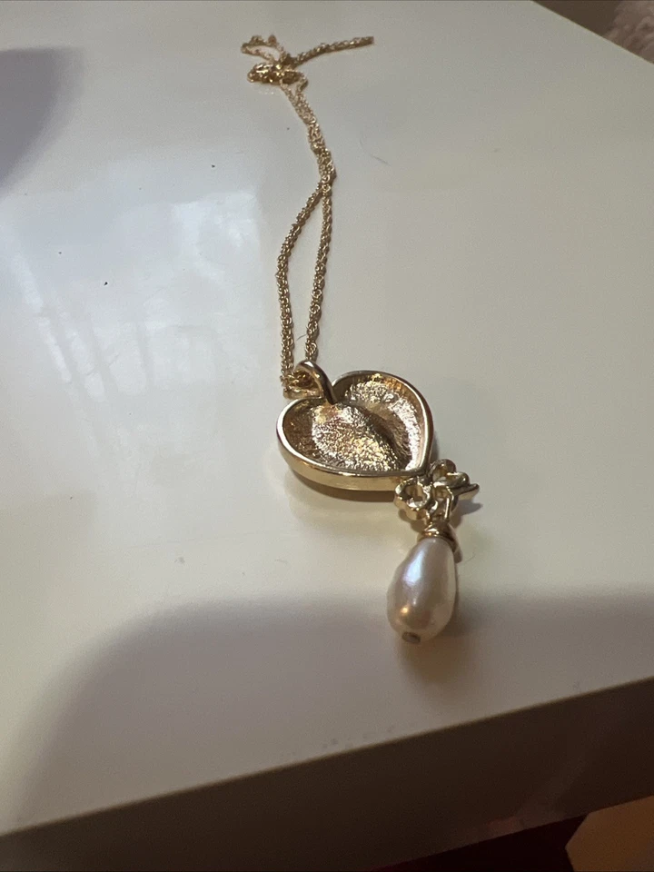 "Collar colgante colgante de perlas con corazón de amatista Avon años 80 de colección 28""" Foto 4 de 4