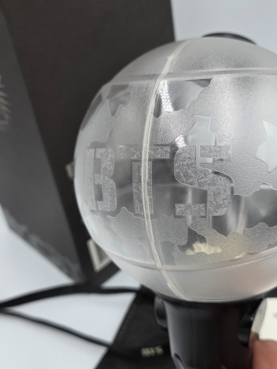 BTS Official Light Stick Ver.1 (Army Bomb 1) - Rare Collectors