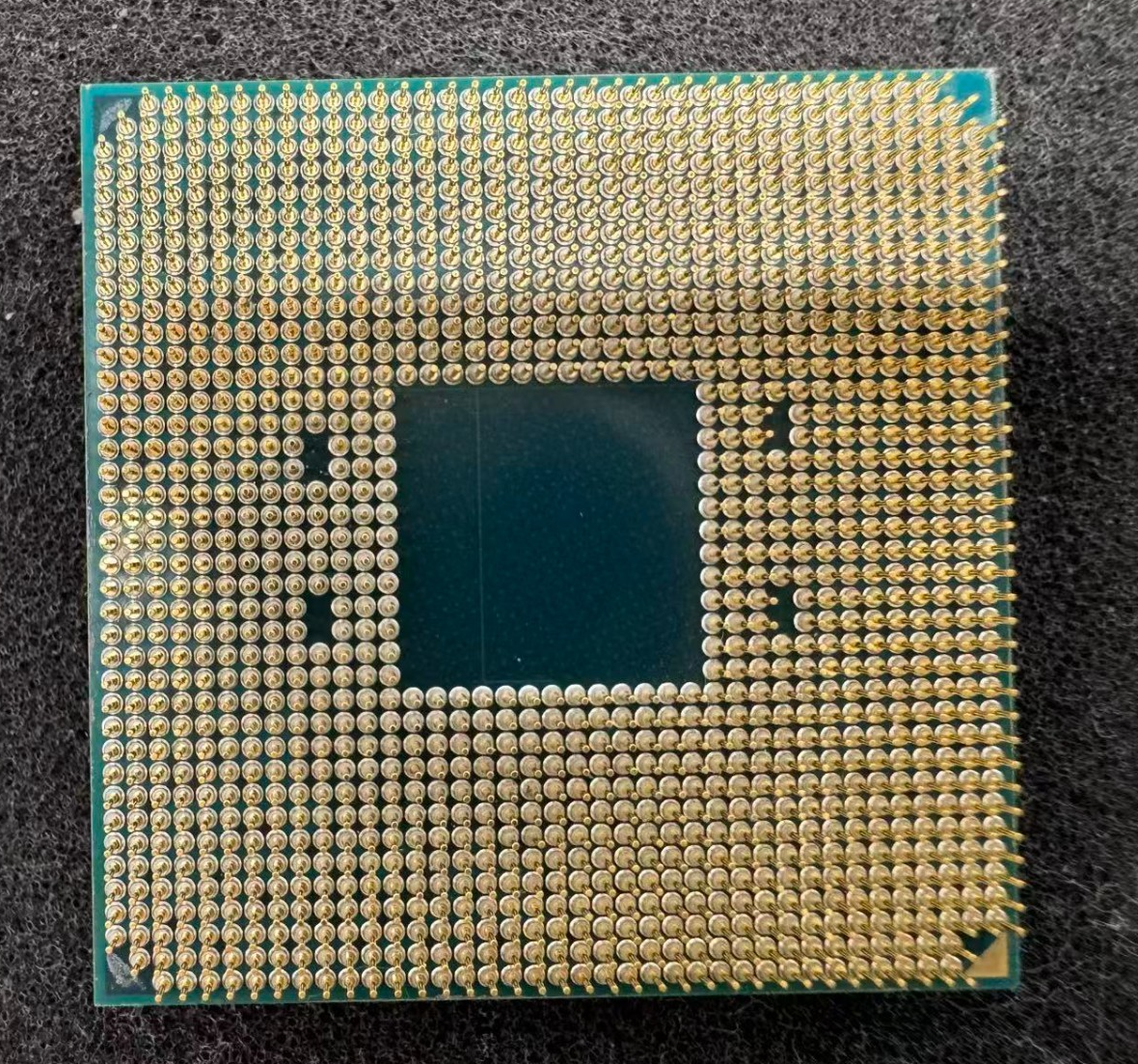 AMD Ryzen 7 3700X Desktop Processor 3.6GHz, 8-Core, 16-Thread