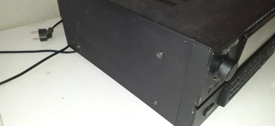 Hundai AMP 510 HC USB 5Kanal Reciever mit Karaoke-Funktion - Bild 4 von 4