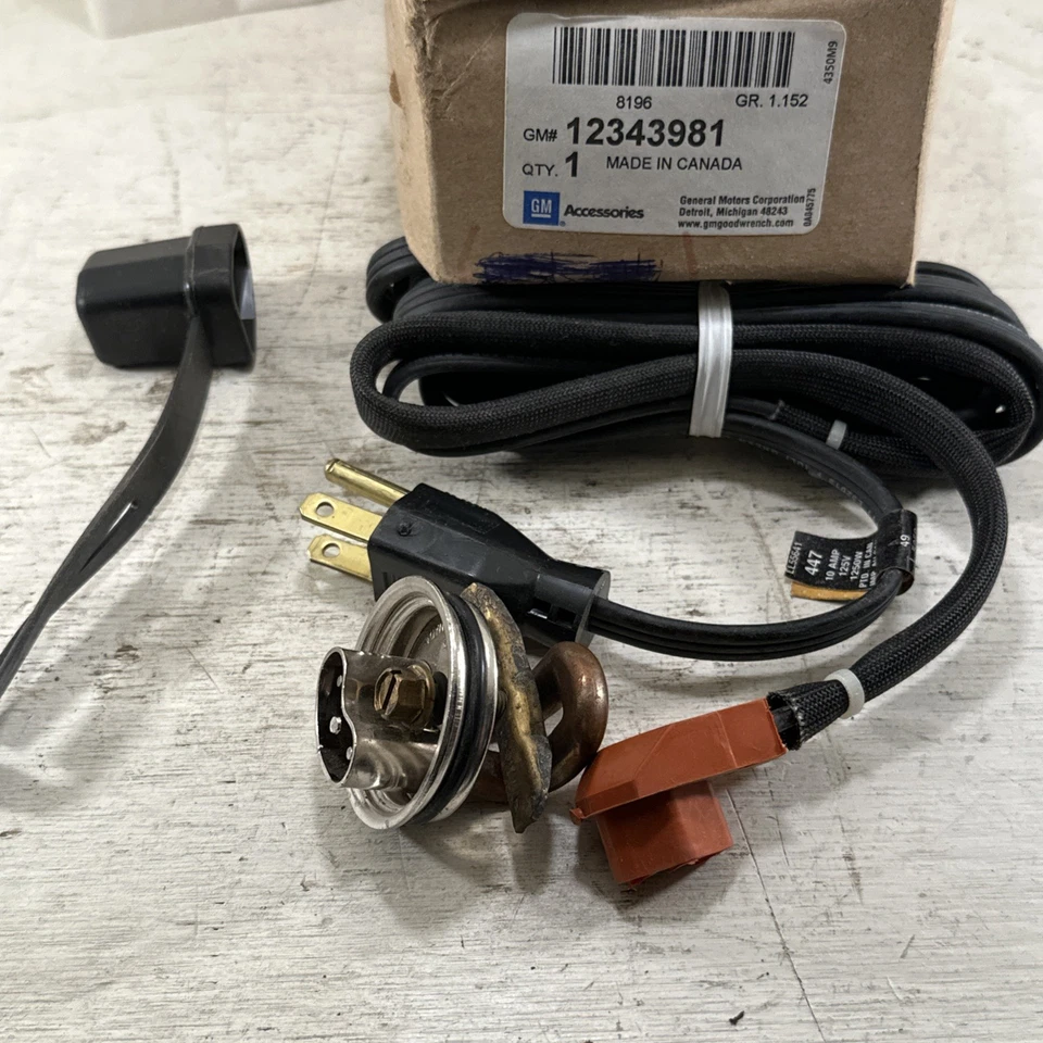 New OEM GM 12343981 HUMMER H1 GM CHEVY 6.2 6.5 ENGINE BLOCK COOLANT HEATER NOS - Image 3 of 4