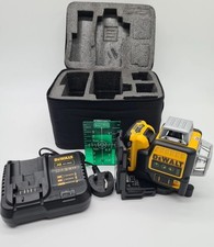 Dewalt 3×360 green self laser level+Battery+Charger+target plate+ carry case