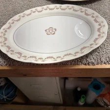 Theodore Haviland New York Hamilton Pink Flowers 16 inch Meat Platter America