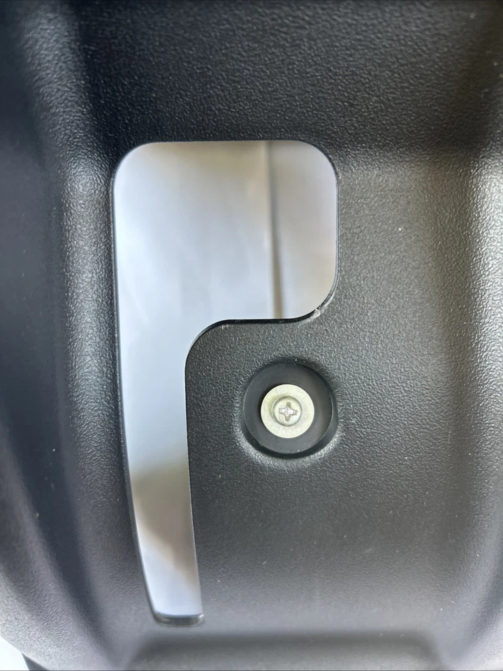 04-09 Cubierta de columna de dirección OEM Toyota Prius Panel de ajuste Cubierta con inclinación Foto 3 de 4