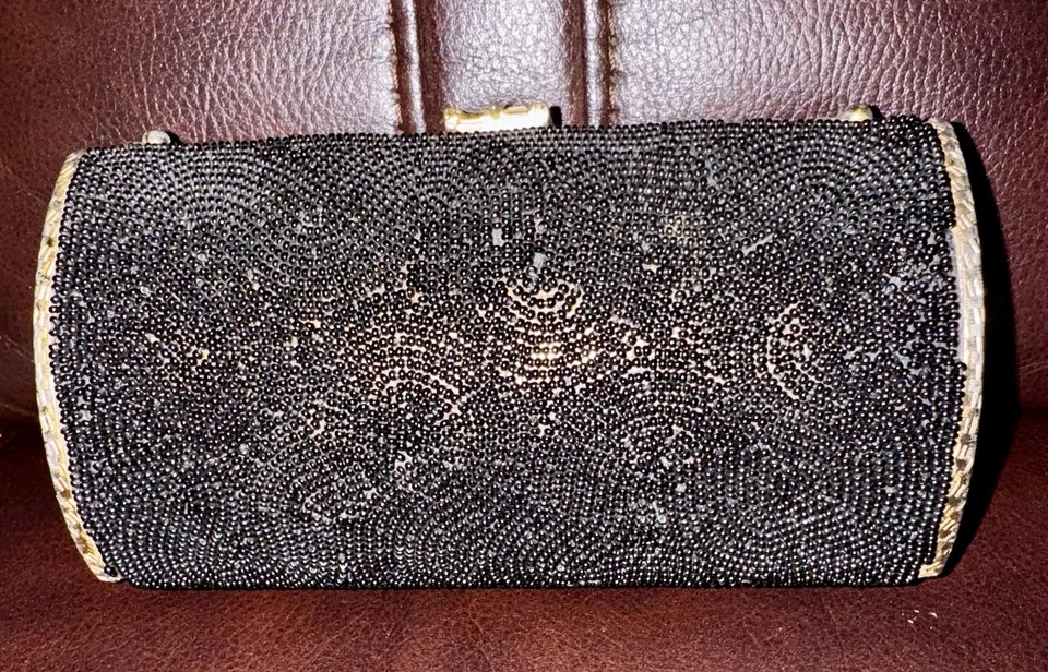 Винтажный 1940-х годов миниатюрный точка цветочный бисер и вышитая вечерняя сумочка - Изображение 3 из 4