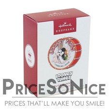 Hallmark Keepsake Ornament 2025 - Looney Tunes Bugs Bunny NIB