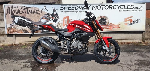 Hanway Furious NK 125cc naked motorcycle commuter learner legal commute - Picture 2 of 9