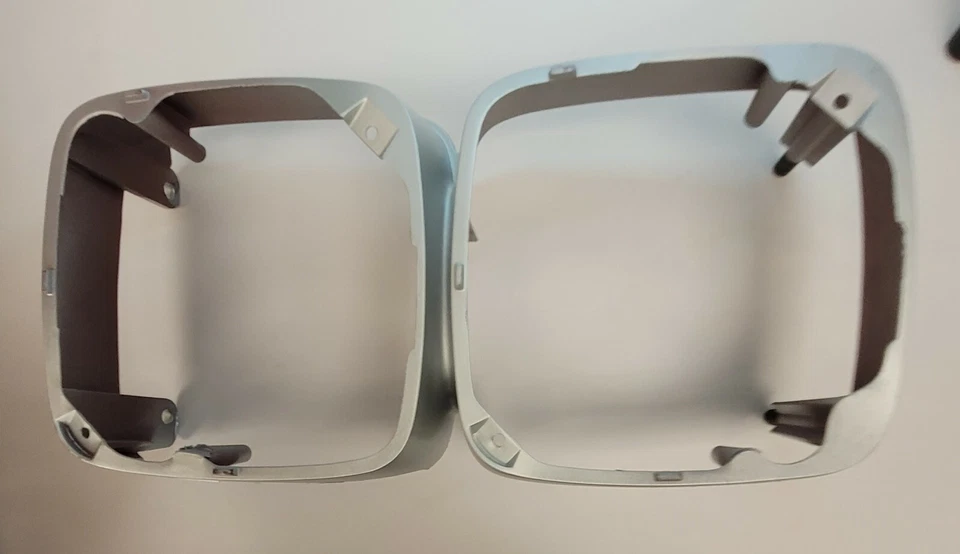 1968 Chrysler New Yorker carcaça do farol lateral esquerdo do motorista 2786971 NOS. - Imagem 3 de 4