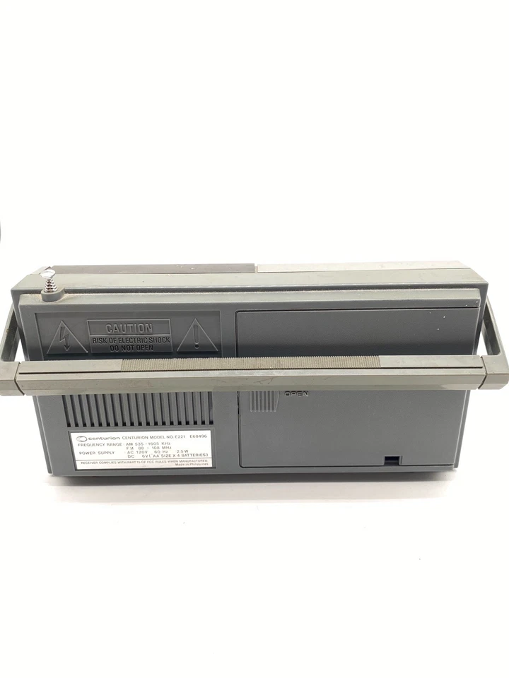 Receptor portátil vintage Centurion AM/FM número de modelo E221 B19 Foto 4 de 4